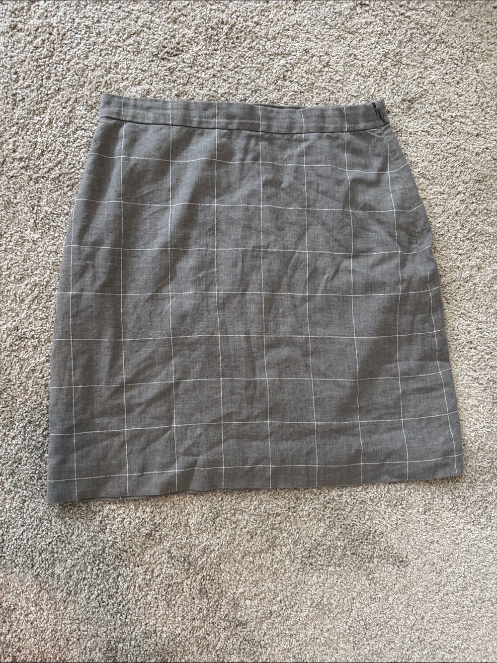 Ann Taylor Gray Windowpane Pencil Skirt